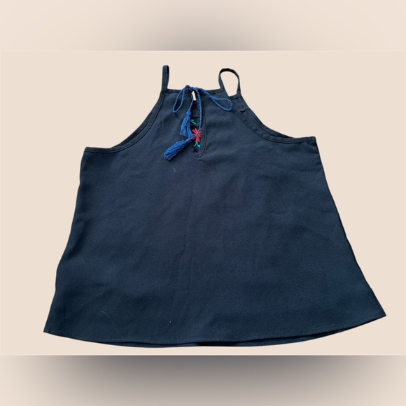 XHILARATION Embroidered Black Top with Floral Design - Picture 2 of 6